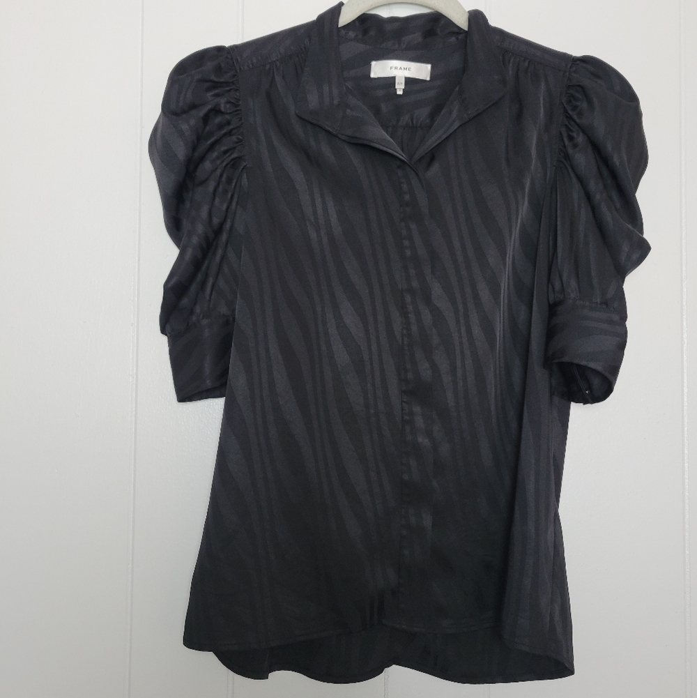Frame Gillian Puff Sleeve Top Black Button Down Animal Stripe Pattern Silky SM - Picture 4 of 13